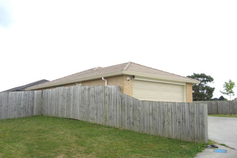 Photo of property in 38 Margarita Rise, Pukekohe, 2120