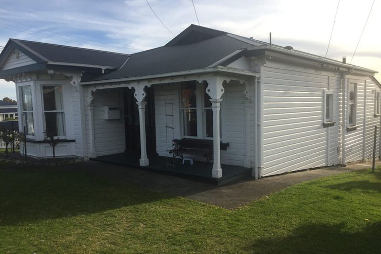 Photo of property in 102 Forest Lake Road, Forest Lake, Hamilton, 3200