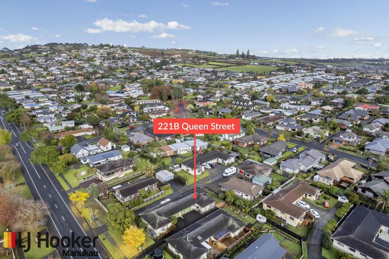Photo of property in 221b Queen Street, Pukekohe, 2120