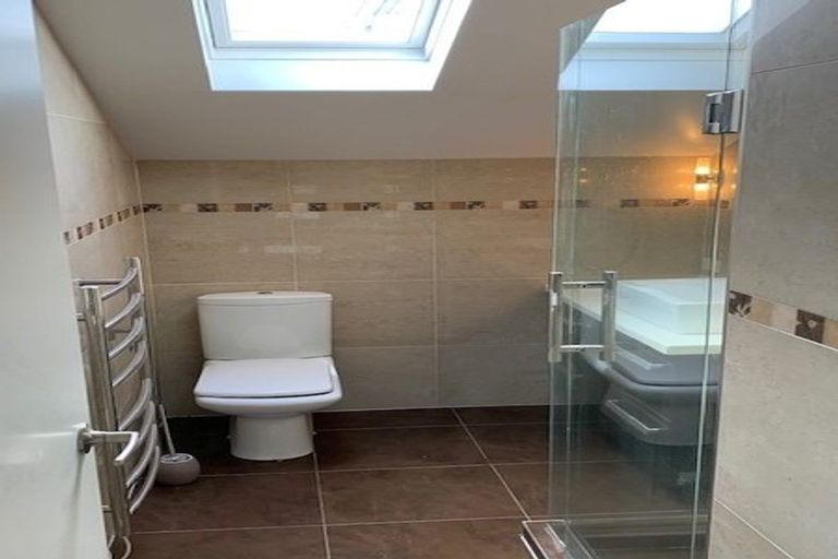 Photo of property in 386 Lake Road, Takapuna, Auckland, 0622