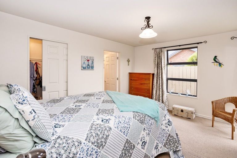 Photo of property in 8 Craig Street, Waikiwi, Invercargill, 9810