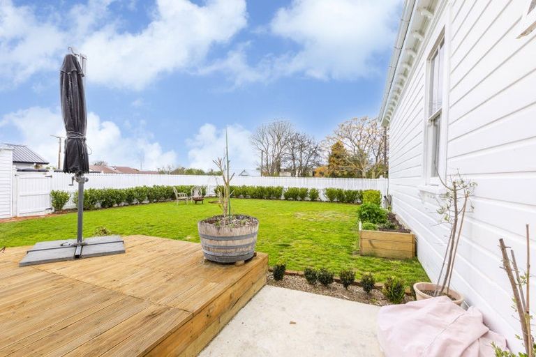 Photo of property in 1 Russell Street, Otane, 4202