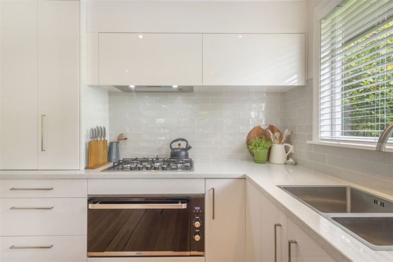 Photo of property in 6 Charles Crescent, Beerescourt, Hamilton, 3200