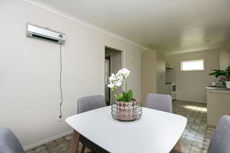 Photo of property in 23 Standish Street, Westown, New Plymouth, 4310