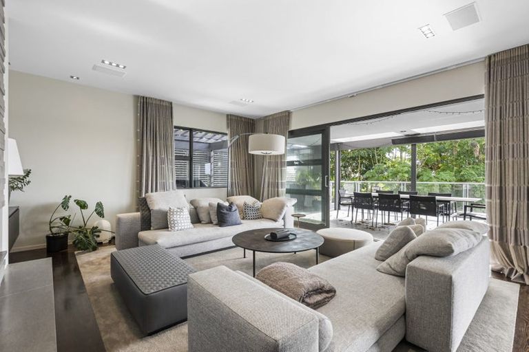 Photo of property in 36 Lake View Road, Takapuna, Auckland, 0622