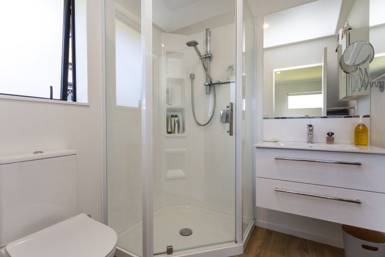 Photo of property in 37 Whitburn Avenue, Halswell, Christchurch, 8025