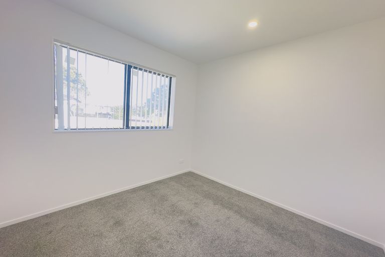 Photo of property in 20a Brentford Place, Manurewa, Auckland, 2102