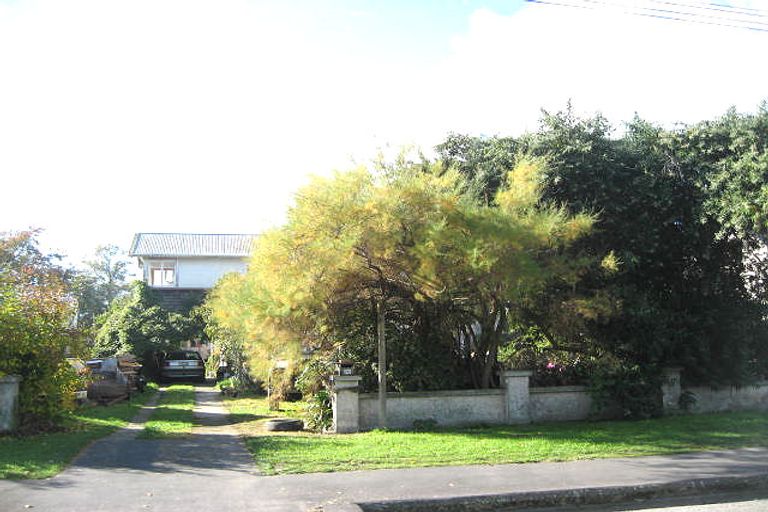 Photo of property in 76 Bryndwr Road, Bryndwr, Christchurch, 8052