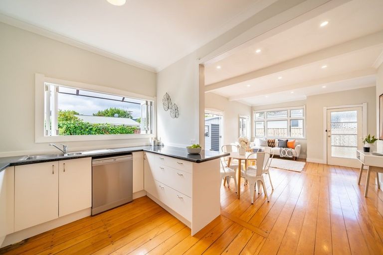 Photo of property in 54a Wilford Street, Wallaceville, Upper Hutt, 5018