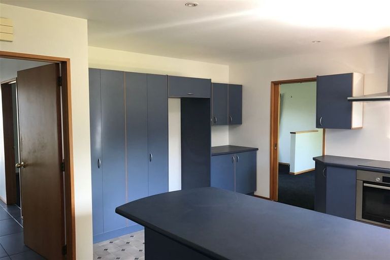 Photo of property in 16 Buckleys Road, Rangiora, 7400