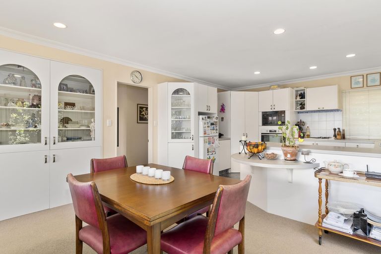 Photo of property in 3 Hunter Way, Otumoetai, Tauranga, 3110