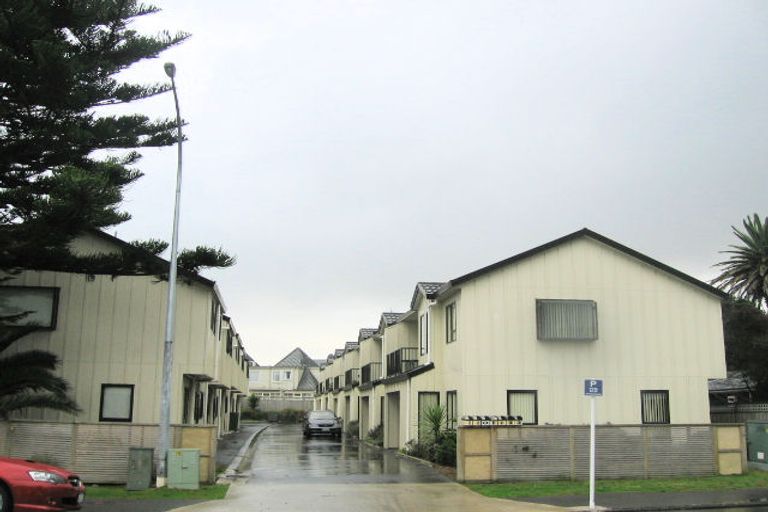 Photo of property in 10/53 Maclean Street, Paraparaumu Beach, Paraparaumu, 5032