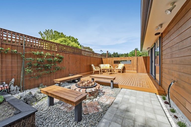 Photo of property in 27 Reserve Road, Waikuku Beach, 7473