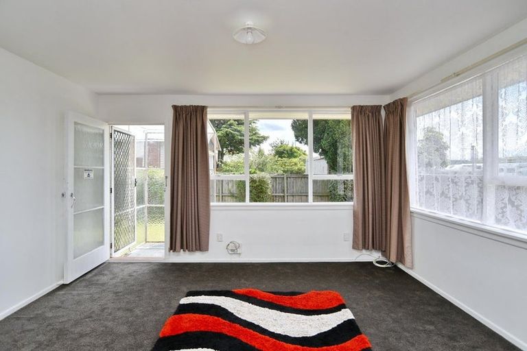 Photo of property in 1/430 Ferry Road, Woolston, Christchurch, 8023