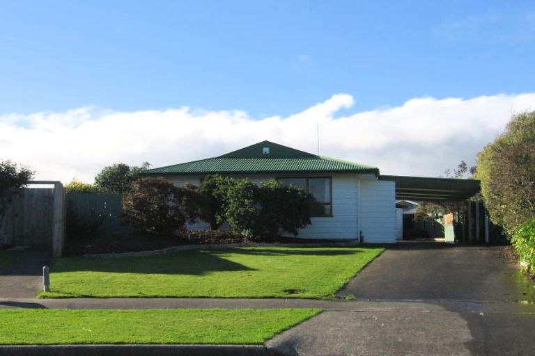 Photo of property in 6 Pluto Place, Milson, Palmerston North, 4414