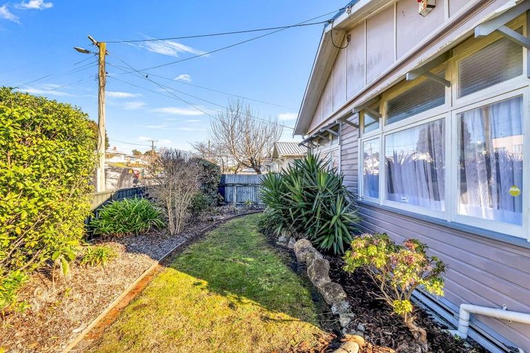Photo of property in 14 Kawatiri Avenue, Gonville, Whanganui, 4501