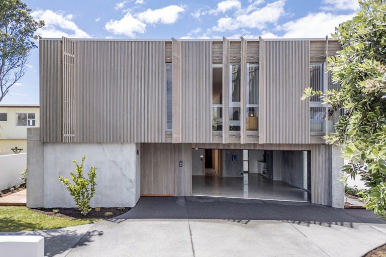 Photo of property in 100 Pipi Road, Whangamata, 3620