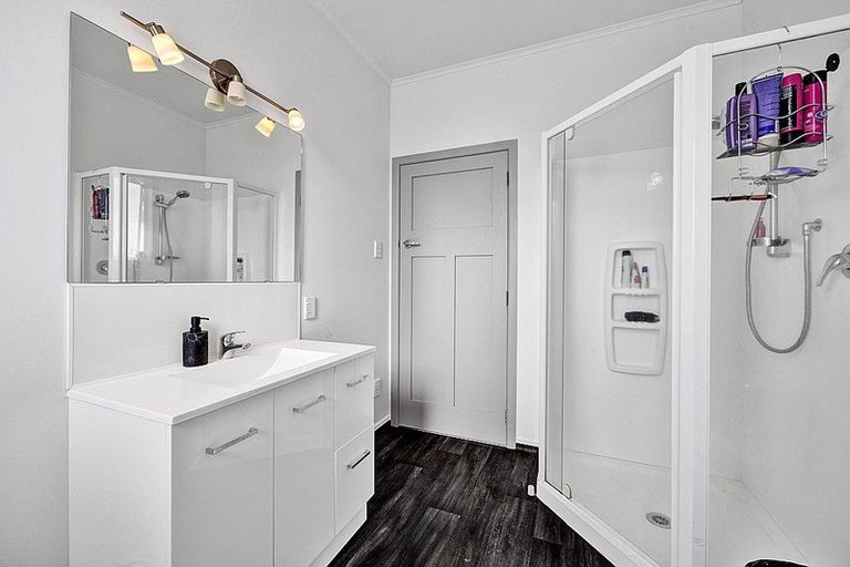 Photo of property in 42 Atkinson Street, Normanby, Hawera, 4614