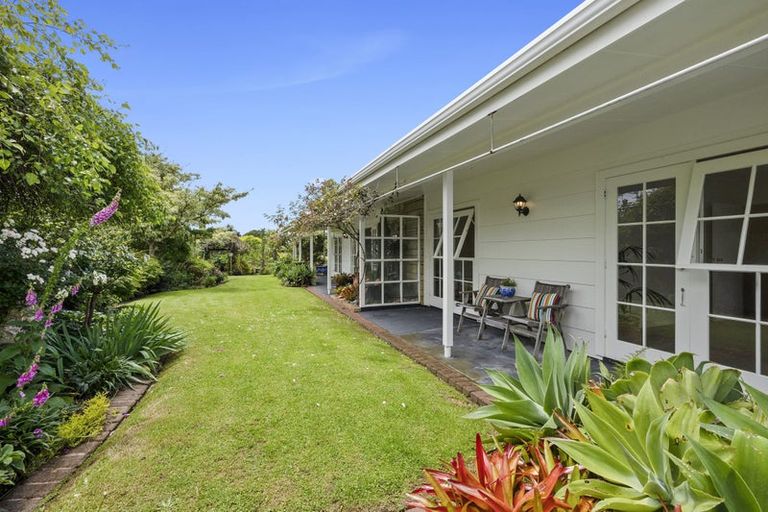 Photo of property in 29 Nevada Drive, Merrilands, New Plymouth, 4312