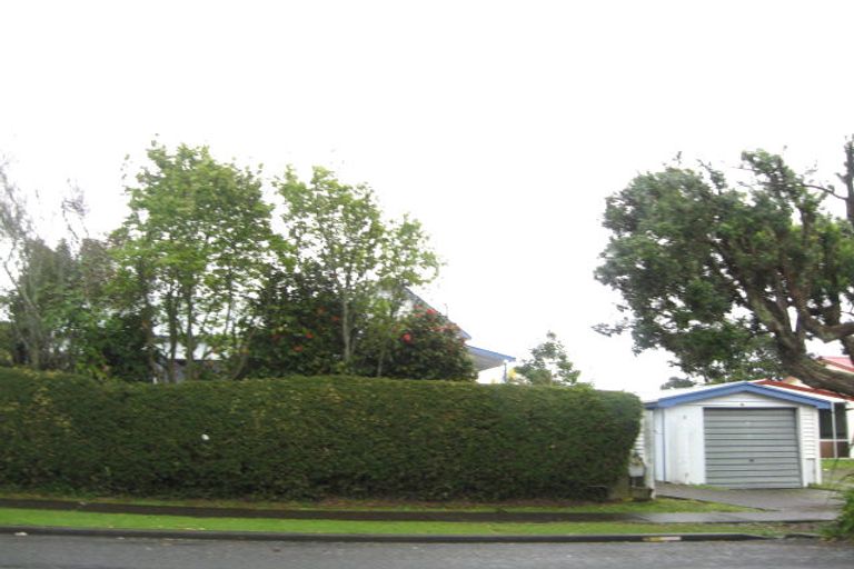 Photo of property in 12 Princess Street, Waitara, 4320