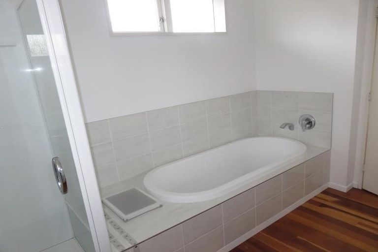 Photo of property in 25 Cranwell Street, Churton Park, Wellington, 6037