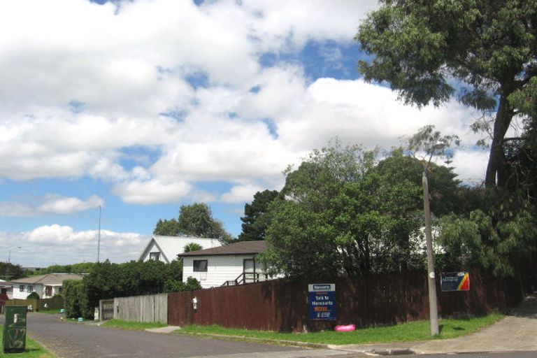 Photo of property in 1/19 Wilkie Place, Mount Wellington, Auckland, 1060