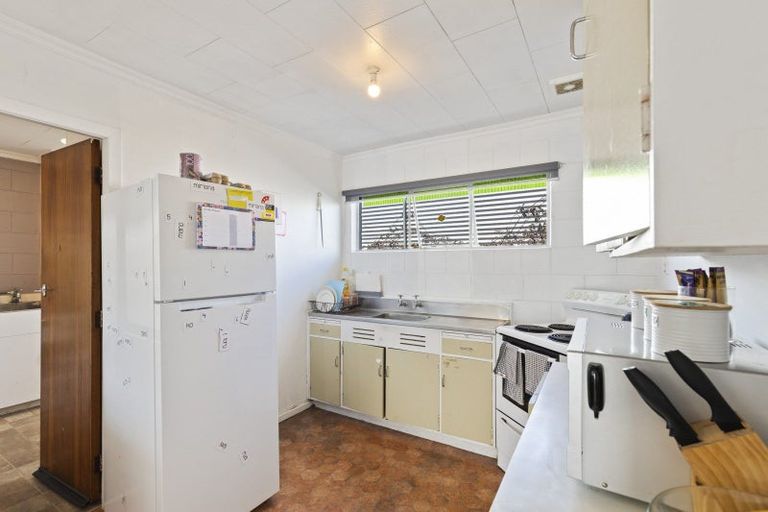 Photo of property in 30 Standish Street, Inglewood, 4330