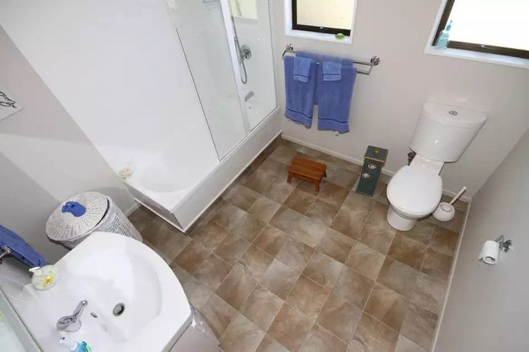 Photo of property in 16 Bens Place, Springvale, Whanganui, 4501