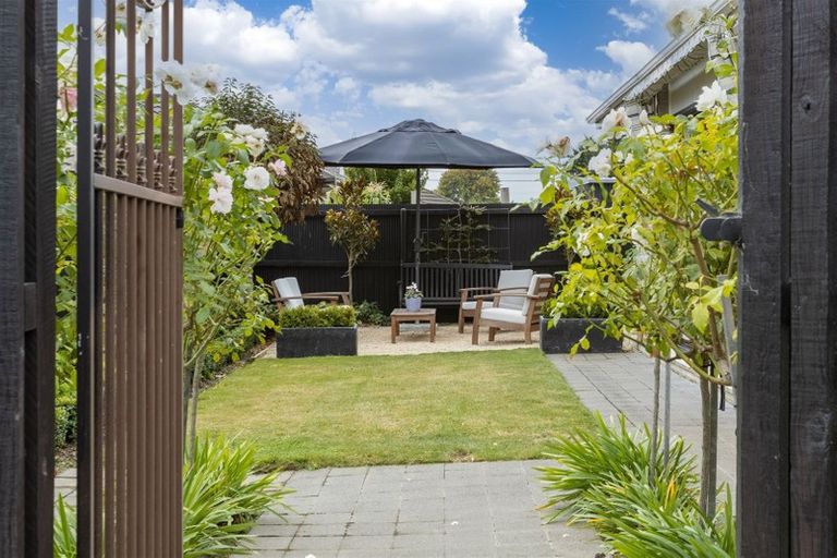 Photo of property in 2/58 Philpotts Road, Mairehau, Christchurch, 8052