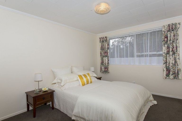 Photo of property in 70 Kings Crescent, Hutt Central, Lower Hutt, 5010