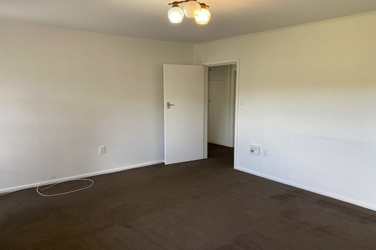 Photo of property in 4/9a Curletts Road, Sockburn, Christchurch, 8042