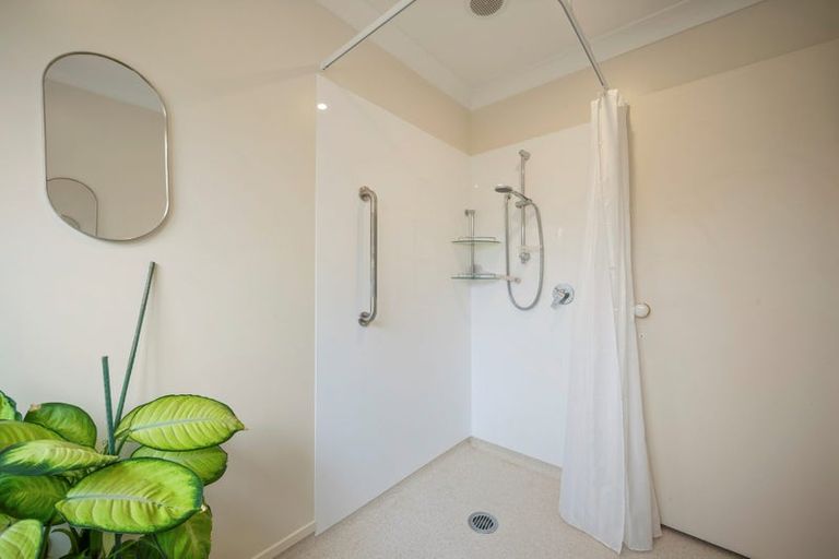 Photo of property in 2/5 Birch Street, Hutt Central, Lower Hutt, 5010