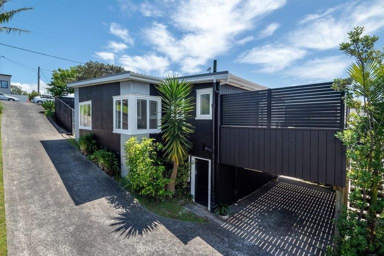 Photo of property in 42 Matipo Road, Mairangi Bay, Auckland, 0630