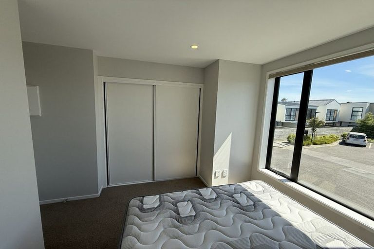 Photo of property in 1/16 Parson Lane, Papatoetoe, Auckland, 2025