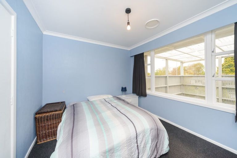 Photo of property in 1 Lifford Place, Awapuni, Palmerston North, 4412