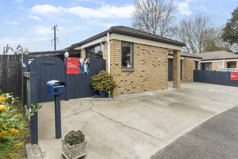 Photo of property in 16 Archer Court, Hamilton East, Hamilton, 3216