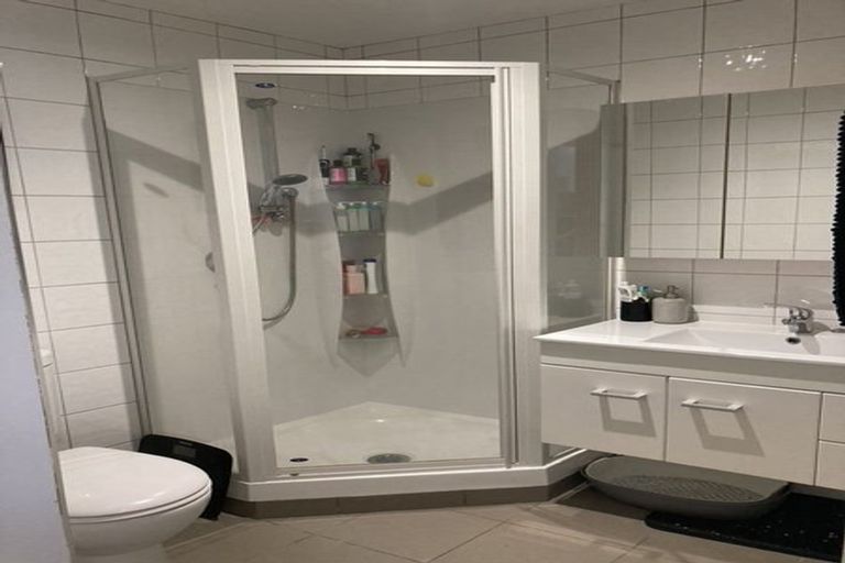 Photo of property in 30 Saint Michaels Crescent, Kelburn, Wellington, 6012