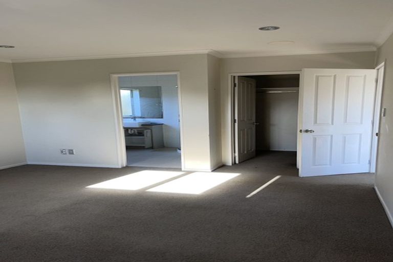 Photo of property in 44 Amaretto Avenue, Flat Bush, Auckland, 2019