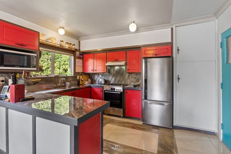 Photo of property in 13 Te Horo Beach Road, Te Horo, Otaki, 5581