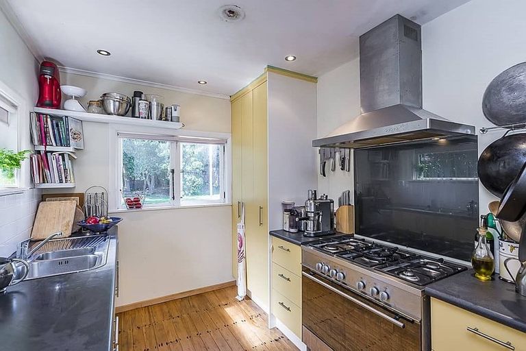 Photo of property in 237 Rosetta Road, Raumati Beach, Paraparaumu, 5032