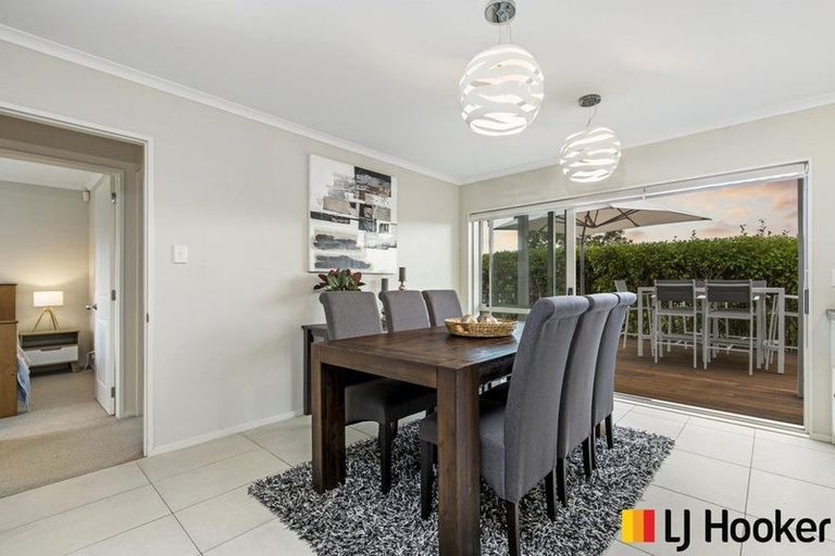 Photo of property in 12 Springcrest Drive, Karaka, Papakura, 2113