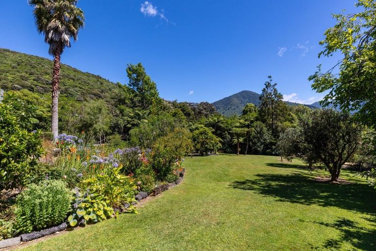 Photo of property in 236 Moetapu Bay Road, Moetapu Bay, Picton, 7282