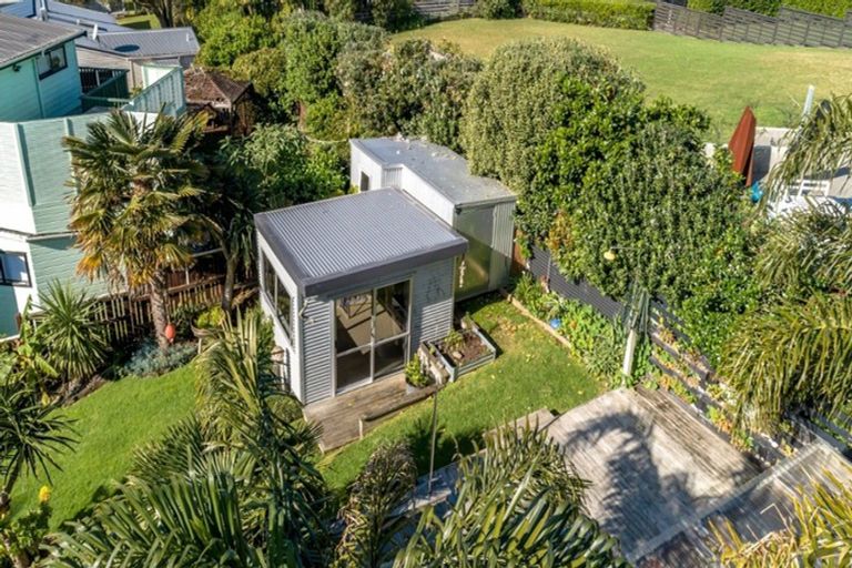 Photo of property in 202 Onemana Drive, Onemana, Whangamata, 3691