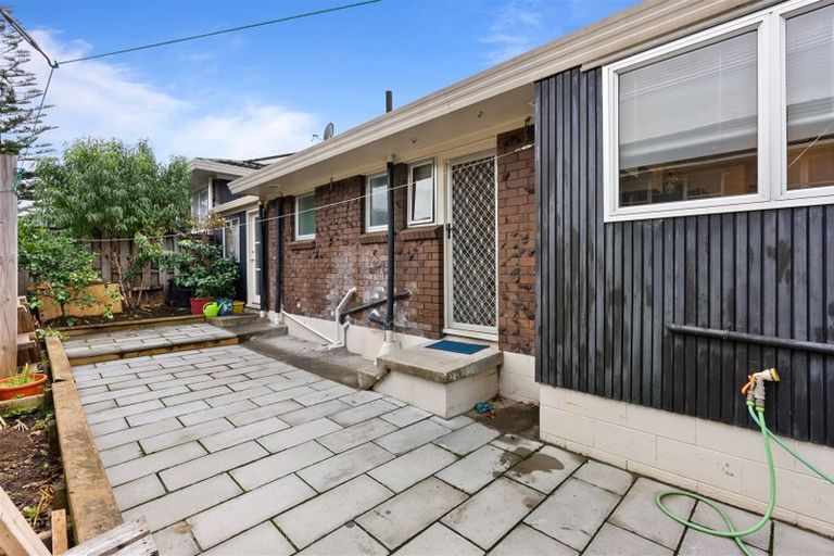 Photo of property in 1/13 Lochinver Road, Papatoetoe, Auckland, 2025