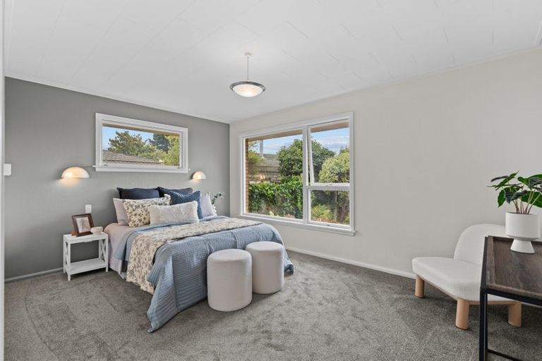 Photo of property in 29 Highfield Place, Avonhead, Christchurch, 8042