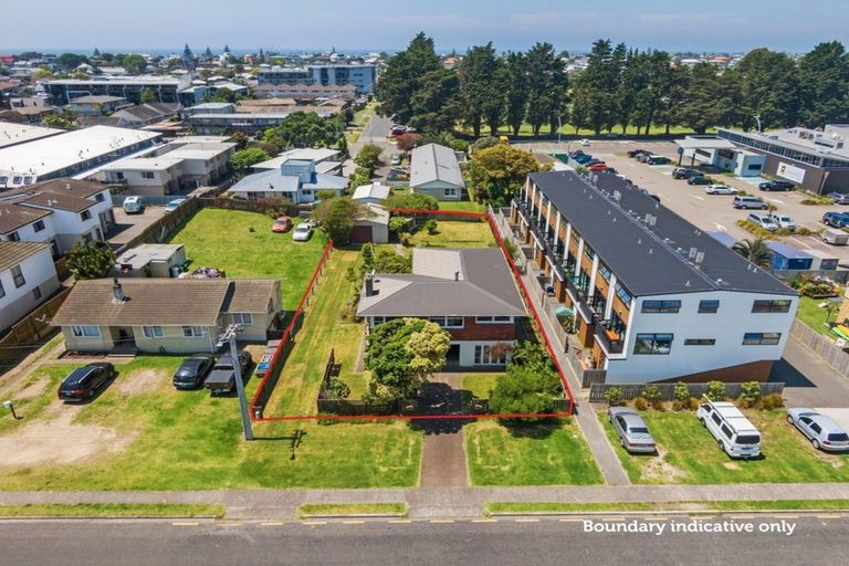 Photo of property in 61 Tawa Street, Mount Maunganui, 3116