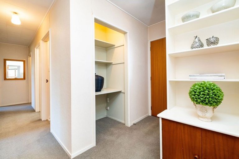 Photo of property in 800a Queen Street East, Parkvale, Hastings, 4122