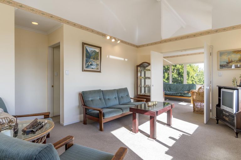 Photo of property in 3 Hunter Way, Otumoetai, Tauranga, 3110