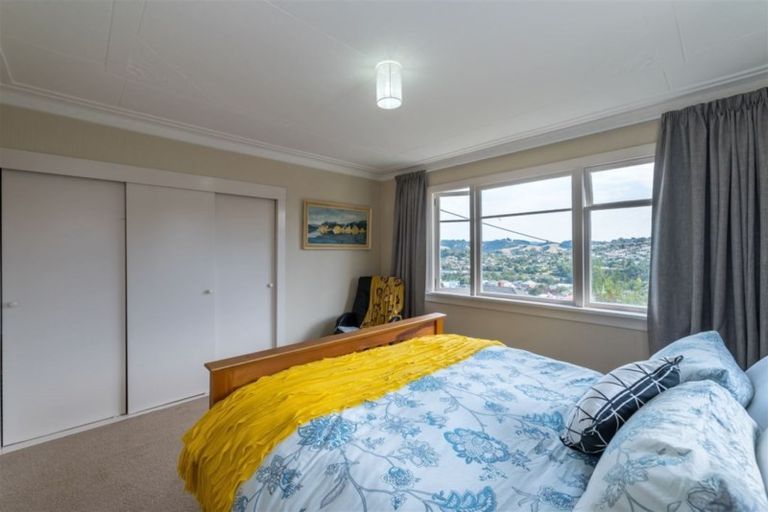 Photo of property in 2a Church Hill Road, Green Island, Dunedin, 9018