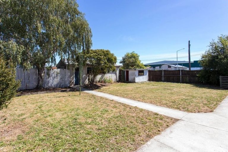 Photo of property in 122 Briggs Road, Shirley, Christchurch, 8052